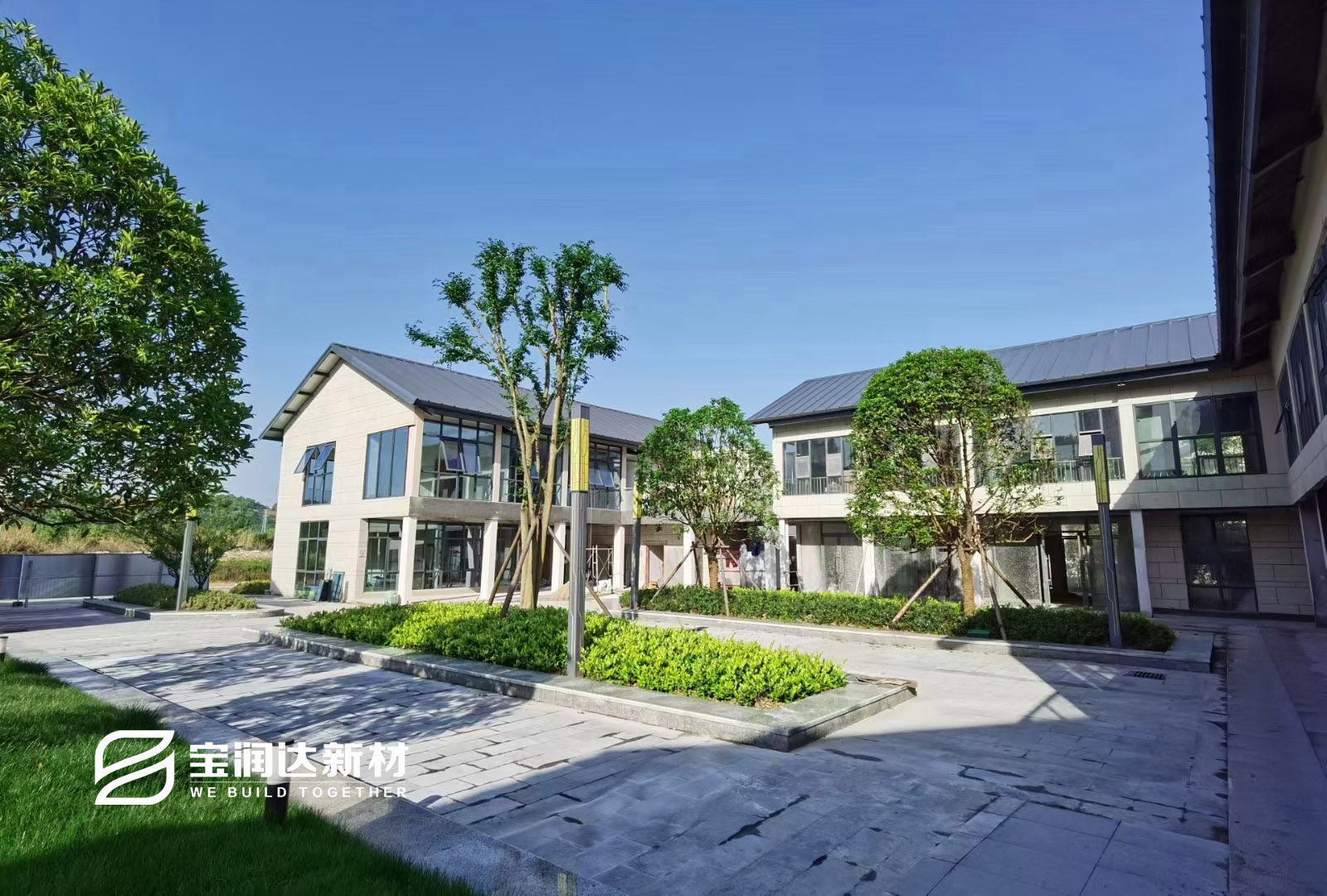 三峽宜昌大數(shù)據(jù)產(chǎn)業(yè)園圓滿完工,寶潤達(dá)聚氨酯復(fù)合板產(chǎn)品又添力作 三峽宜昌大數(shù)據(jù)產(chǎn)業(yè)園圓滿完工,寶潤達(dá)聚氨酯復(fù)合板產(chǎn)品又添力作