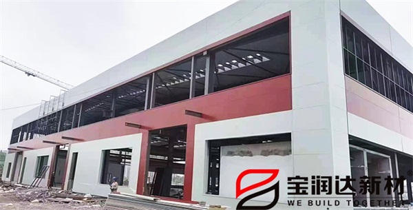 寶潤達(dá)聚氨酯封邊巖棉墻面板 寶潤達(dá)聚氨酯封邊巖棉墻面板